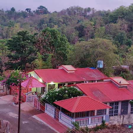 Jenjon Best Retreat Chalets At Sparsh Karjat Resort With Optional Swimming Pool Bagian luar foto